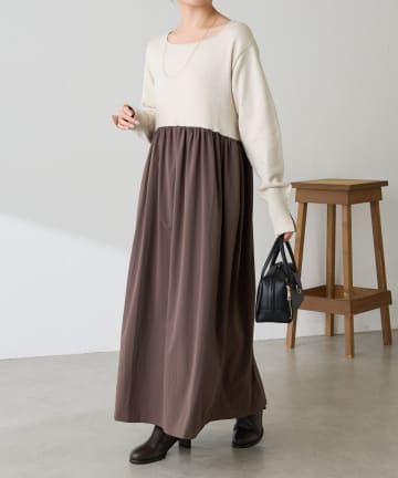 ニットドッキングフレアワンピース