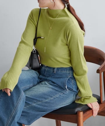 NICE CLAUP / OLIVE des OLIVE OUTLET(ナイスクラップ  / オリーブ デ オリーブ アウトレット) 【RMAF】袖フレアーハイネックニット