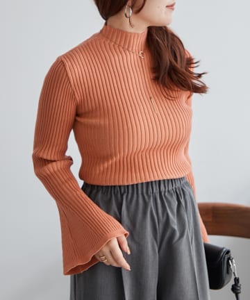 NICE CLAUP / OLIVE des OLIVE OUTLET(ナイスクラップ  / オリーブ デ オリーブ アウトレット) プチプラseries♡【RMAF】袖フレアーニット