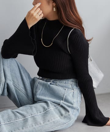 NICE CLAUP / OLIVE des OLIVE OUTLET(ナイスクラップ  / オリーブ デ オリーブ アウトレット) プチプラseries♡【RMAF】袖フレアーニット