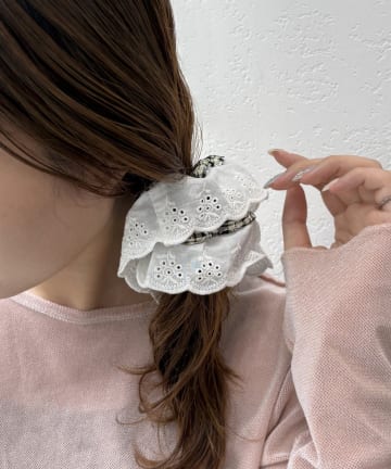 Lattice(ラティス) チェックレースシュシュ