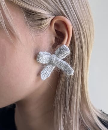 Lattice(ラティス) ニットリボンピアス