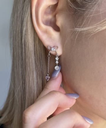 Lattice(ラティス) リボンチャームピアス