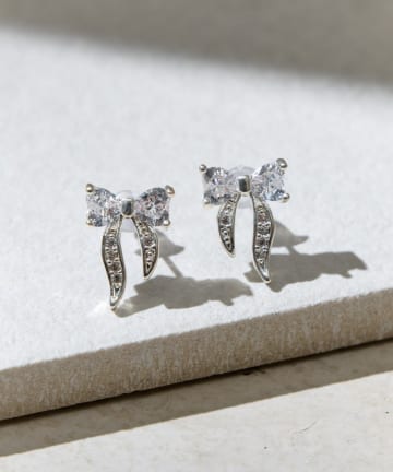 Lattice(ラティス) ストーンリボンピアス