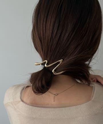 CAPRICIEUX LE'MAGE(カプリシュレマージュ) 【WEB限定】〈GOLDY/ゴールディ〉カーブラインスリムバレッタ2
