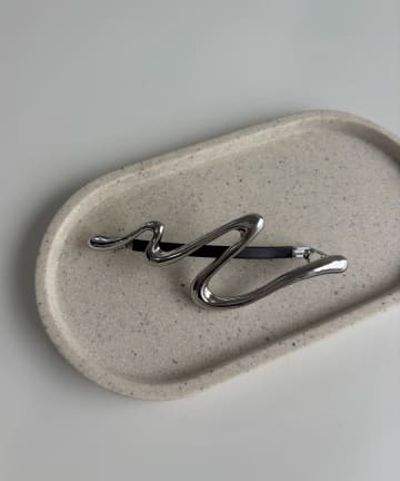 CAPRICIEUX LE'MAGE(カプリシュレマージュ) 【WEB限定】〈GOLDY/ゴールディ〉カーブラインスリムバレッタ2