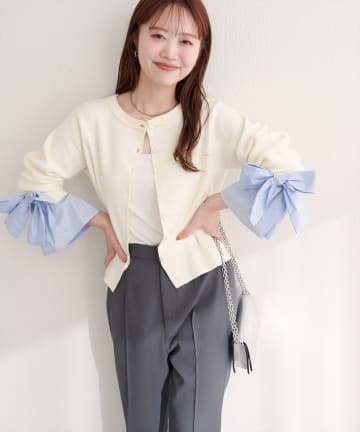 natural couture(ナチュラルクチュール) 【WEB限定】袖口リボンクルーネックカーデ