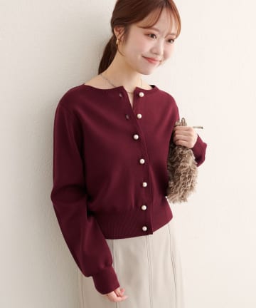 natural couture(ナチュラルクチュール) 【WEB限定】パール釦総針カーデ