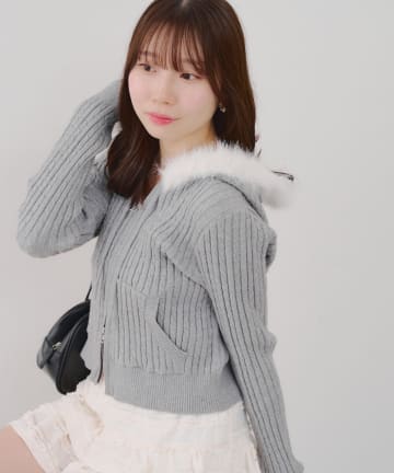 Remind me and forever(リマインドミーアンドフォーエバー) ケーブルZIPアップニットパーカー