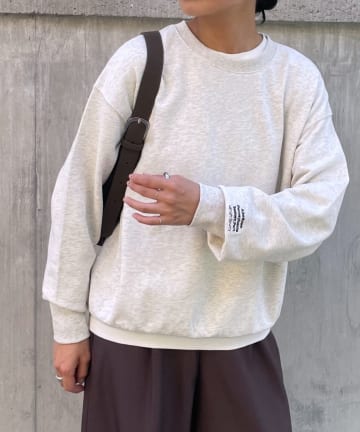 COLONY 2139(コロニー トゥーワンスリーナイン) 【LEI企画/新色追加】裏毛袖刺繍プルオーバー