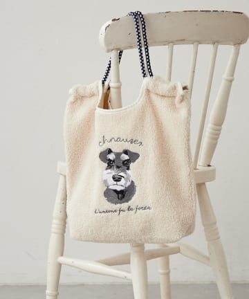 Remind me and forever(リマインドミーアンドフォーエバー) アニマル刺繍コードボアトートバッグ