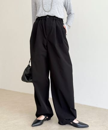 FREDY & GLOSTER(フレディ アンド グロスター) 2タックバレルパンツ