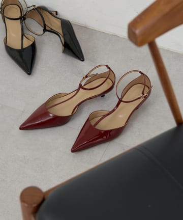 GALLARDAGALANTE(ガリャルダガランテ) 【オケージョン対応】【2.718】Tストラップパンプス