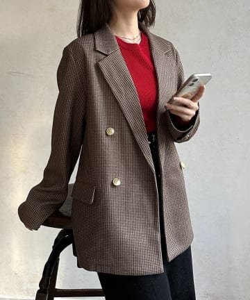 Thevon.(ゼヴォン) GOLDボタンメルトンテーラードジャケット