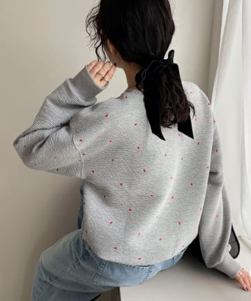 FREDY & GLOSTER(フレディ アンド グロスター) 【大人気リバイバル】ハート刺繍コンパクトスウェットプルオーバー