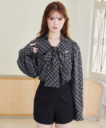 one after another NICE CLAUP(ワンアフターアナザー ナイスクラップ) 刺繍入りボウタイブラウス／リボン取り外し可
