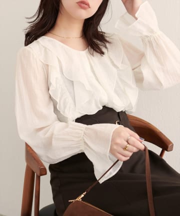 natural couture(ナチュラルクチュール) 【WEB限定】フリリーブラウス