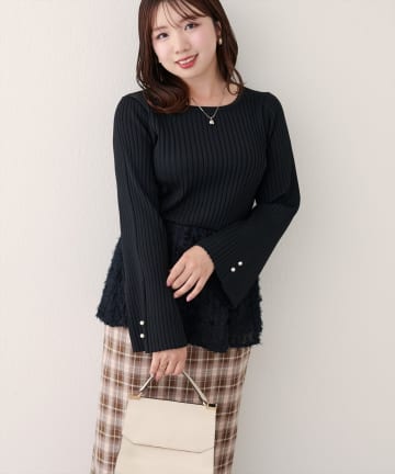 natural couture(ナチュラルクチュール) 【WEB限定】〈canami〉ニットドッキングフリンジぺプラムTOPS