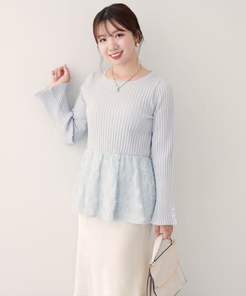 natural couture(ナチュラルクチュール) 【WEB限定】〈canami〉ニットドッキングフリンジぺプラムTOPS