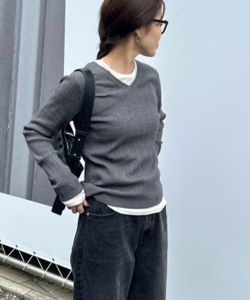 FREDY & GLOSTER(フレディ アンド グロスター) ちびVネックリブニットプルオーバー