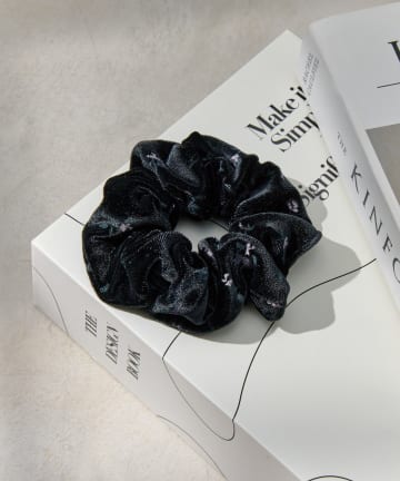 Lattice(ラティス) ベロア小花柄シュシュ