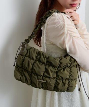 Kastane(カスタネ) 【WEB先行/4色展開/500mlペットボトル収納可】キルティングシャーリングBAG