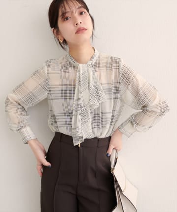 natural couture(ナチュラルクチュール) 【WEB限定】ドレープスカーフ２WAYブラウス