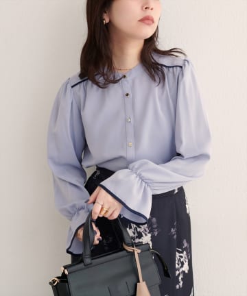 natural couture(ナチュラルクチュール) 【WEB限定】ヨークパイピングブラウス