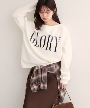 natural couture(ナチュラルクチュール) 【WEB限定】〈ako〉スポリ裏毛ロゴ入りプルオーバー