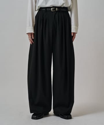 Lui's(ルイス) 鬼タックカーブパンツ