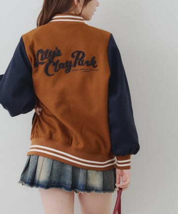 NICE CLAUP / OLIVE des OLIVE OUTLET(ナイスクラップ  / オリーブ デ オリーブ アウトレット) 秋のMIXコーデの定番【RMAF】Backロゴ配色スタジャン