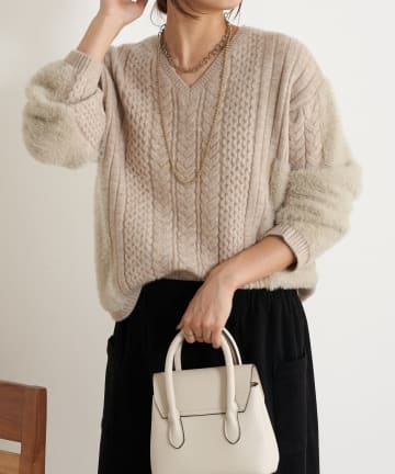 Jena　espace merveilleux(ジェナ　エスパスメルヴェイユ) ケーブルラメシャギーニット