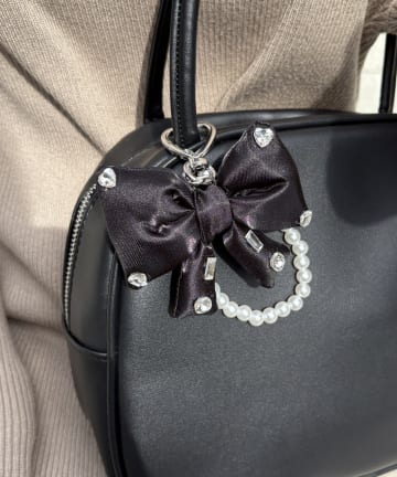 Lattice(ラティス) ビジューリボンチャーム