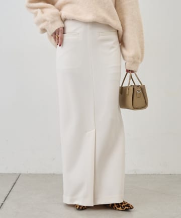 ポンチIラインスカート