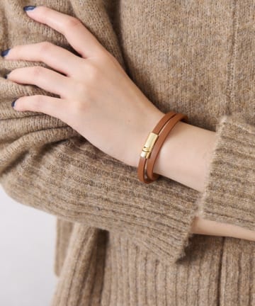 COLLAGE GALLARDAGALANTE(コラージュ ガリャルダガランテ) ダブルラップレザーブレスレット