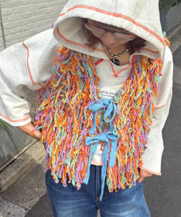 CIAOPANIC TYPY(チャオパニックティピー) ★【HELLO.SANFRANCISCO/ハローサンフランシスコ】カラーループフリンジリボンベスト