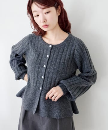 Kastane(カスタネ) ペプラムリブニットカーディガン