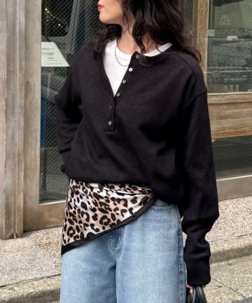 FREDY & GLOSTER(フレディ アンド グロスター) 2WAYヘンリーラメプルオーバー