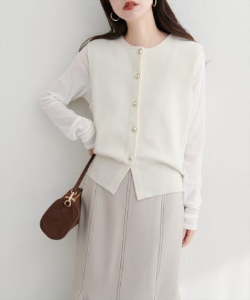 NICE CLAUP / OLIVE des OLIVE OUTLET(ナイスクラップ  / オリーブ デ オリーブ アウトレット) 【natural couture】金釦ノースリきれいめKTベスト