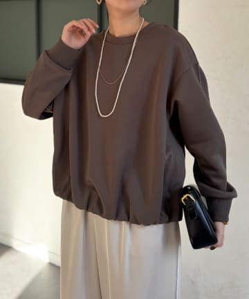 Chez toi(シェトワ) 軽量ボンディング裾ボリュームプルオーバー