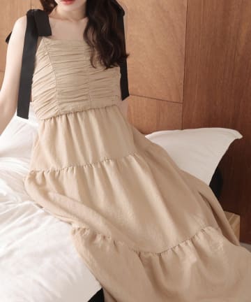 NICE CLAUP / OLIVE des OLIVE OUTLET(ナイスクラップ  / オリーブ デ オリーブ アウトレット) 【one after another】背中あきキャミワンピ