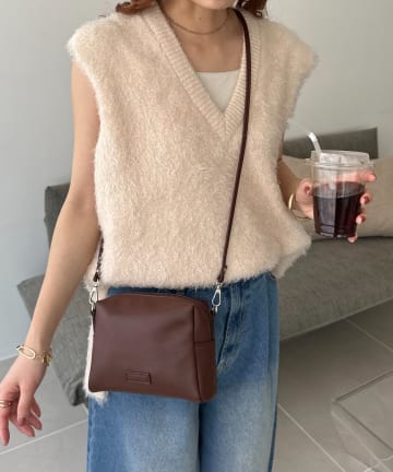 DISCOAT(ディスコート) ミニスクエアポシェット