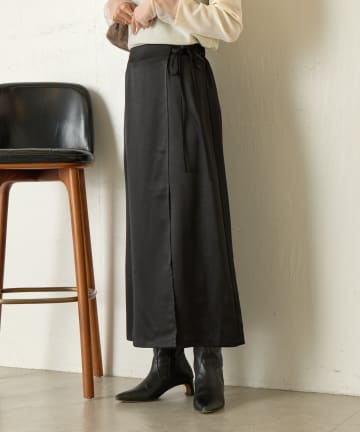 Jena　espace merveilleux(ジェナ　エスパスメルヴェイユ) ラップ風サテンスカート