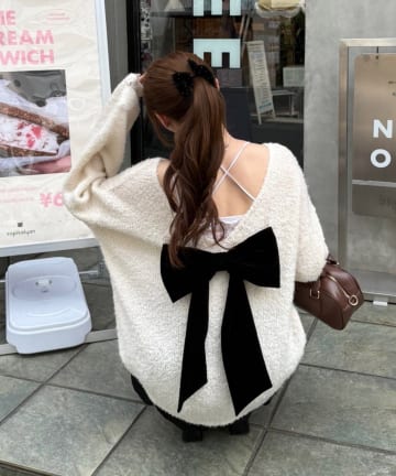 Remind me and forever(リマインドミーアンドフォーエバー) 【Ribbon Collection】後ろベロアリボンニット