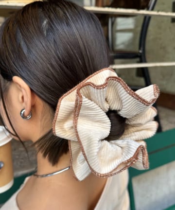 CIAOPANIC TYPY(チャオパニックティピー) lilコーデュロイボリュームシュシュ