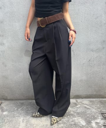OUTLET(アウトレット) 【WHO'S WHO gallery】2タックフォールスラックス