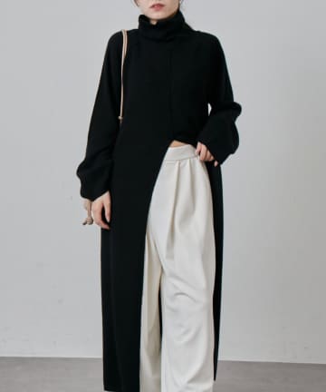 Lui's(ルイス) タートルネック前スリットロングワンピース