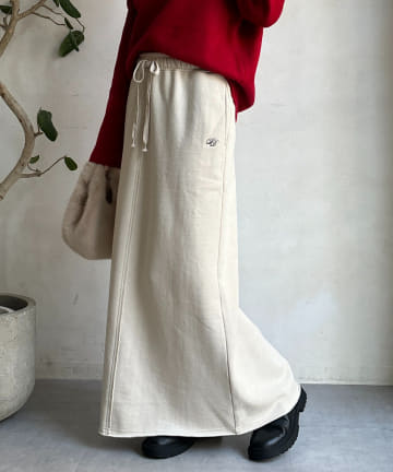 DOUDOU(ドゥドゥ) 裏起毛DD刺繍スカート