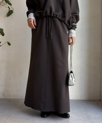 裏起毛DD刺繍スカート