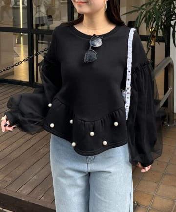 prose verse(プロズヴェール) 袖チュールパールペプラムスウェット